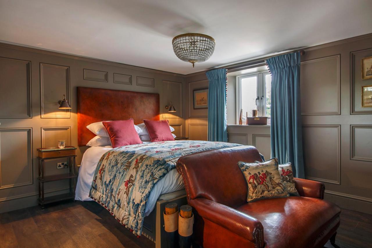 Ffolkes Arms Hotel Hillington Buitenkant foto